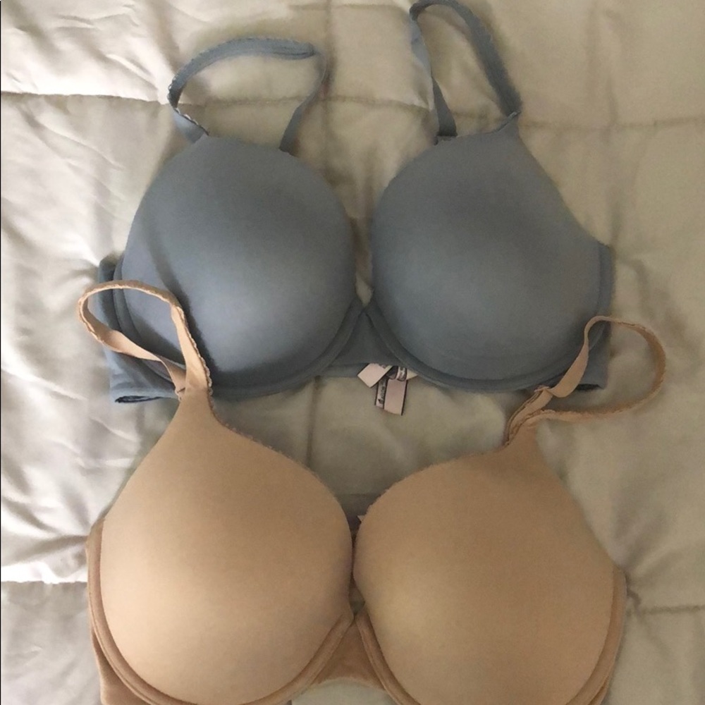 Victoria’s Secret bras